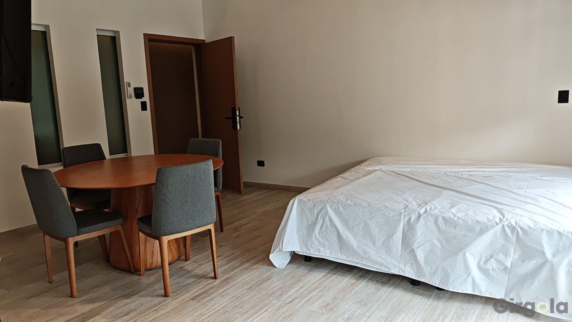 Departamento en Alquiler de Monoambiente