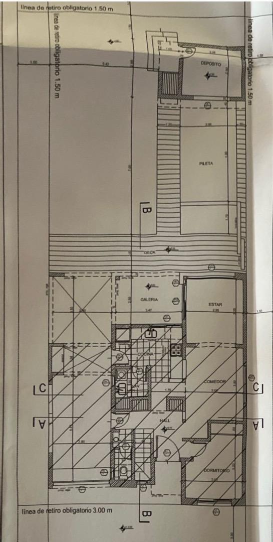 Casa 4 ambientes con 3 baños