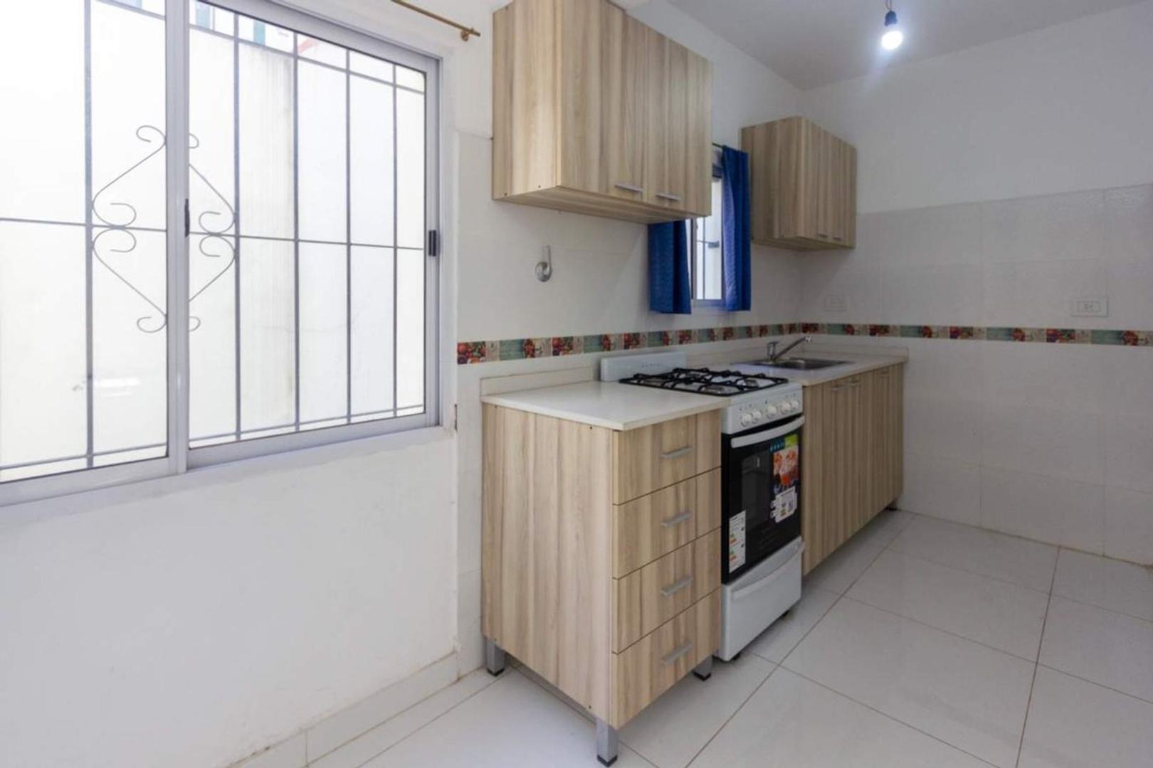 Depto Tipo Casa en Venta de 3 ambientes