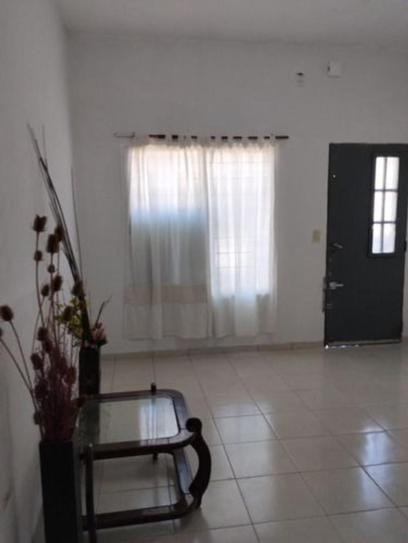 Depto Tipo Casa en Venta de 2 ambientes