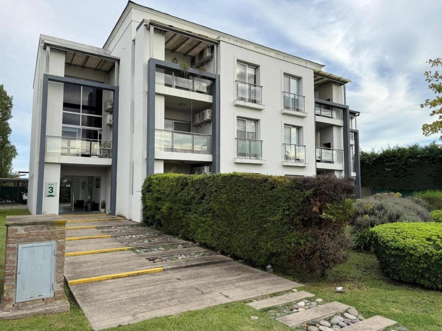 Departamento en Venta Barrio Cerrado Hudson