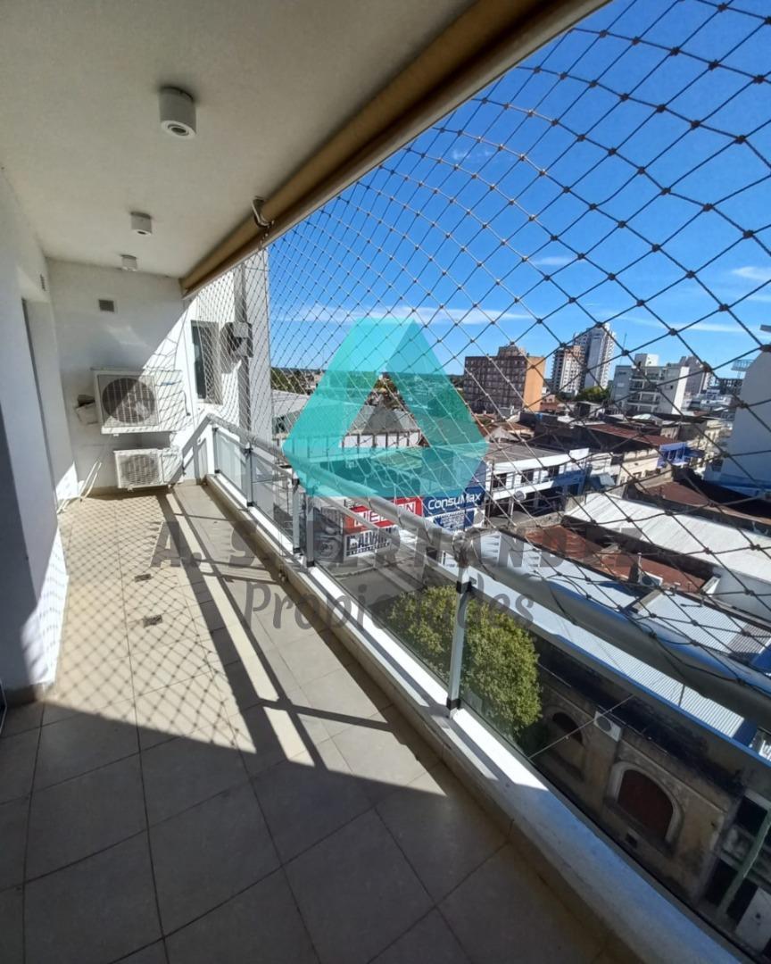 DEPARTAMENTO CENTRICO (CALLE BS. AS. Y SAN JUAN)