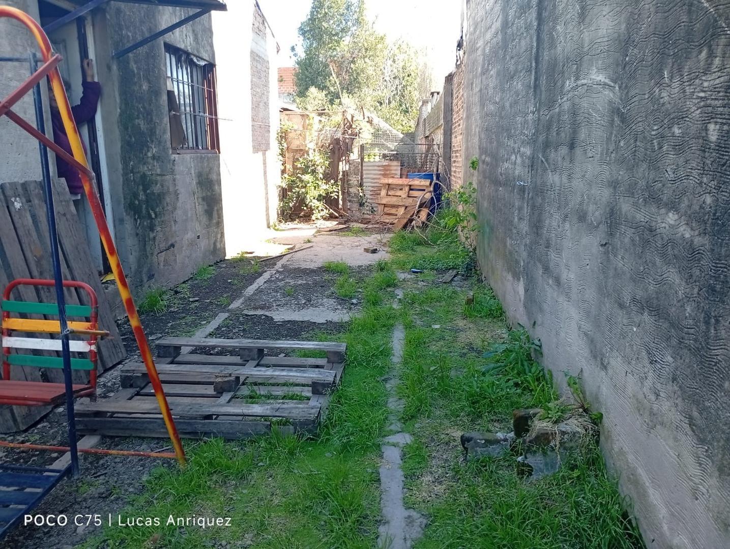 Casa 4 ambientes con 1 baño