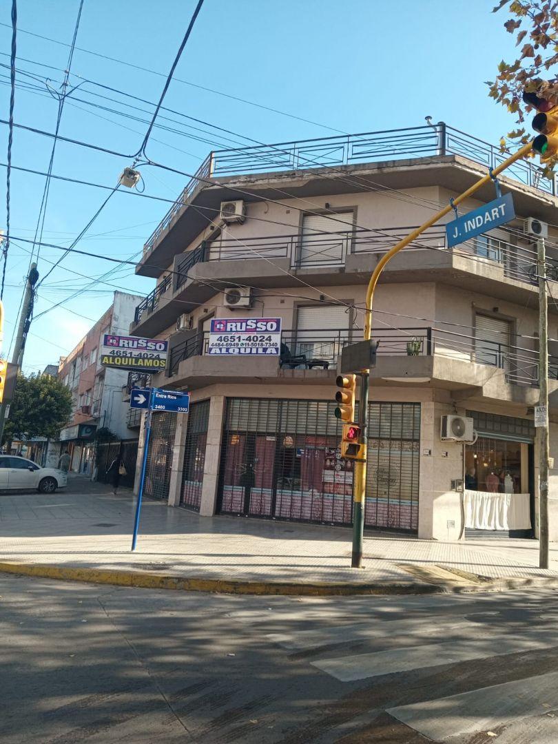 ENTRE RIOS 3300, Piso 1