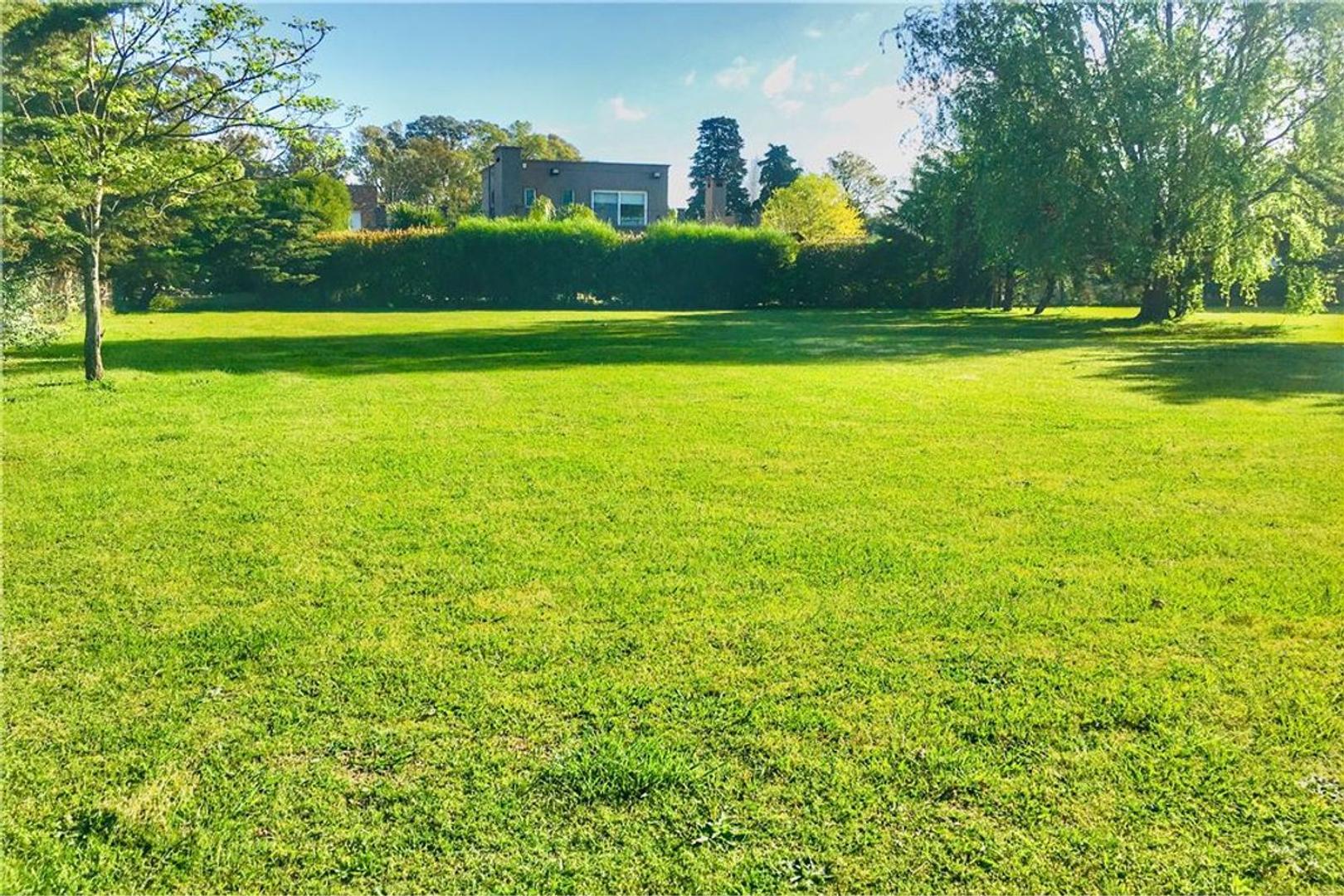 LOTE EN VENTA - LA CANDIDA CC LA PLATA