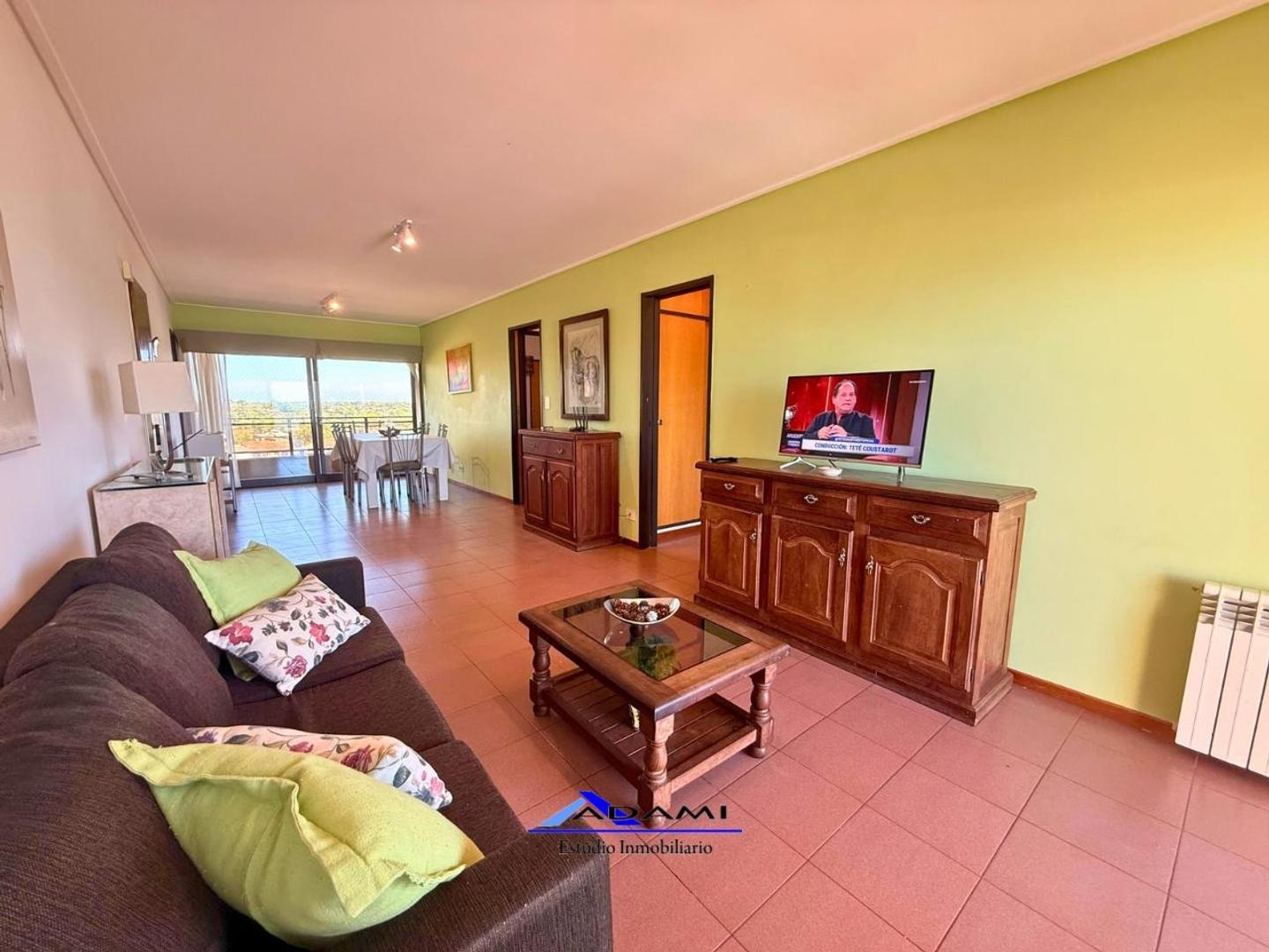 Departamento 3 ambientes con 2 baños