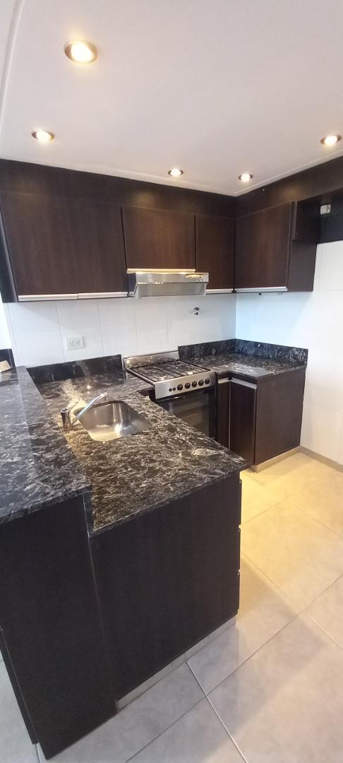Departamento en Alquiler con 1 cocheras