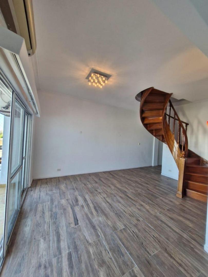 Departamento en Venta de 6 ambientes