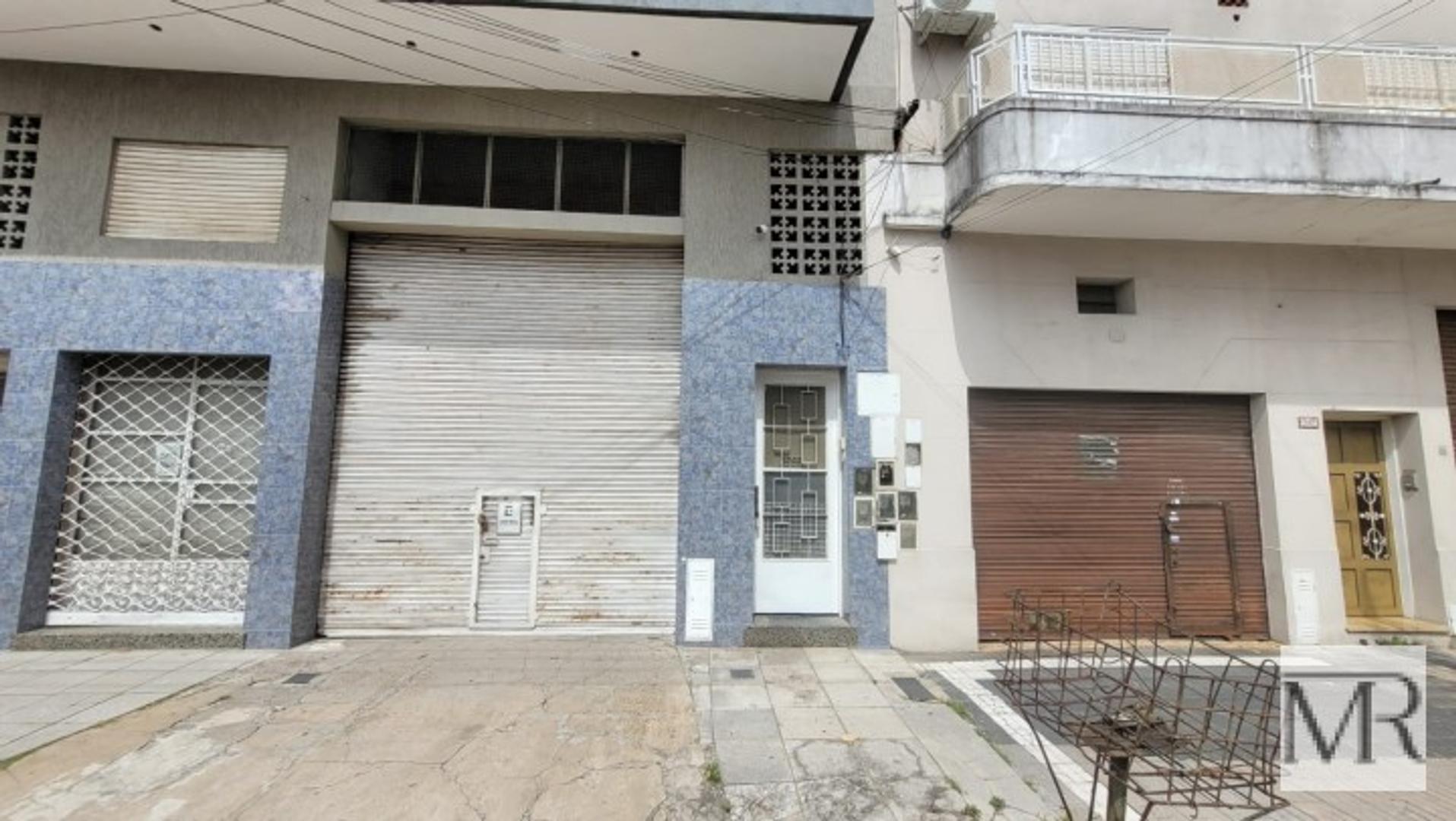 jean jaures 1242 , Piso 0