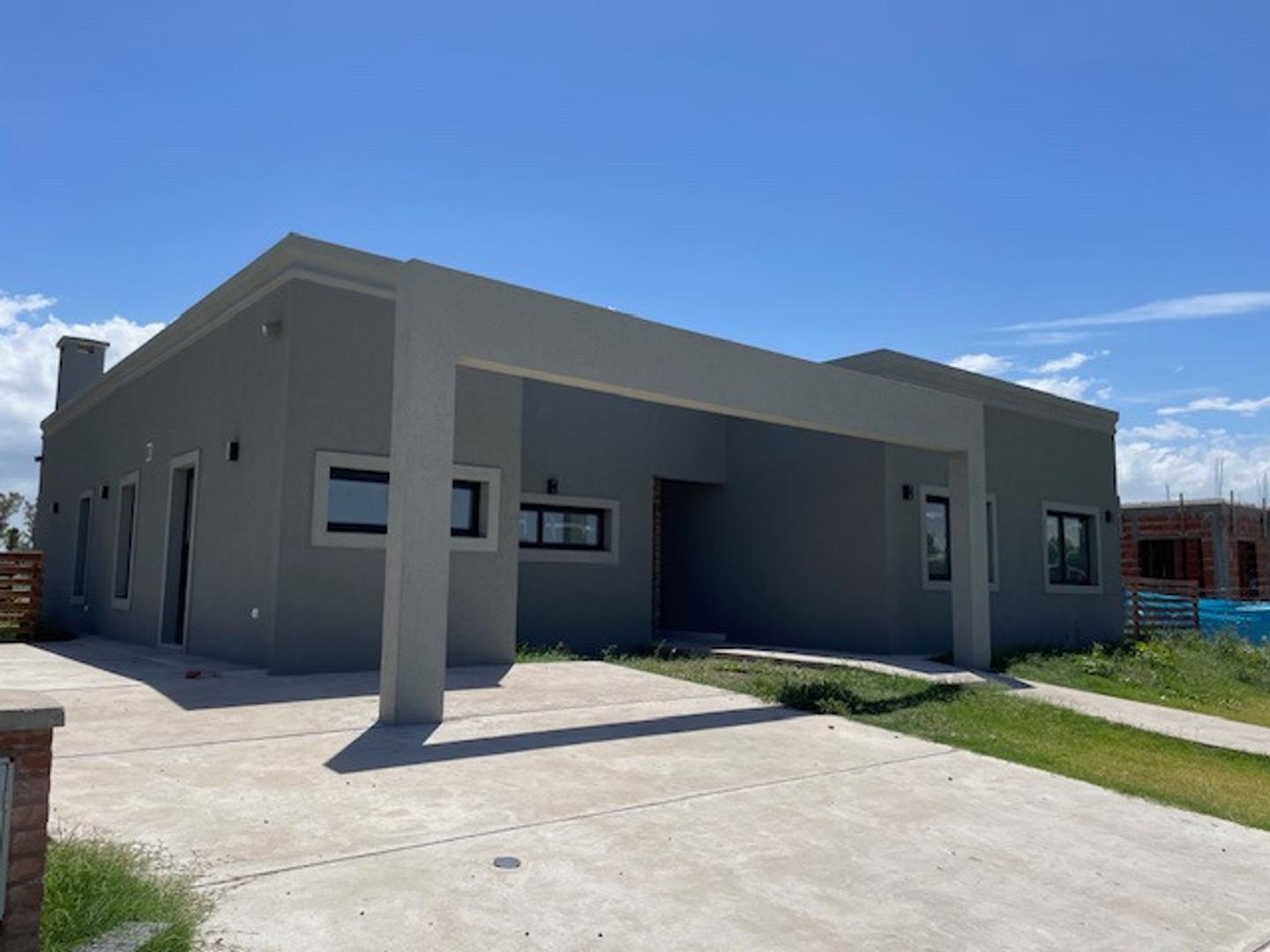 Casa en Venta en Pilar Del Este, USD 190.000