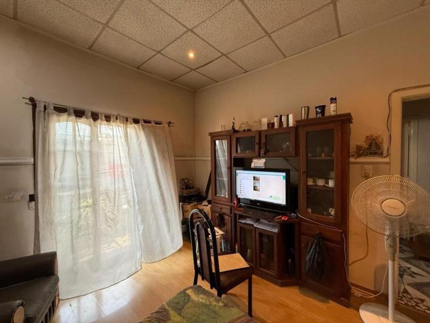 Depto Tipo Casa 3 ambientes con 1 baño