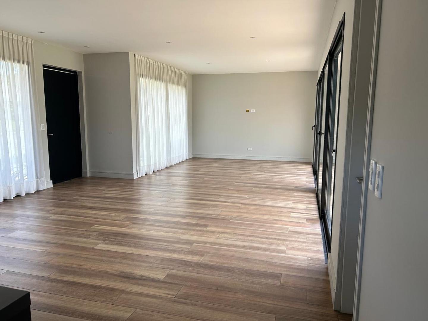 ALQUILER PERMANENTE RUMENCO JOVEN 12 MESES