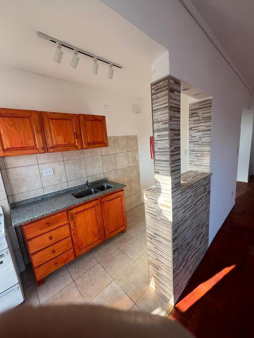 Moldes 1400 y Virrey Olaguer y Feliu