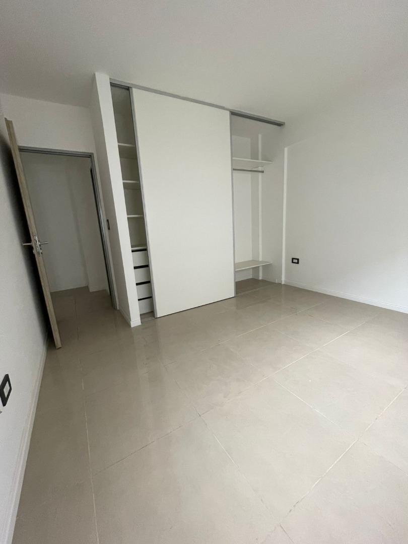 Departamento en Alquiler en Ituzaingo, $ 650.000