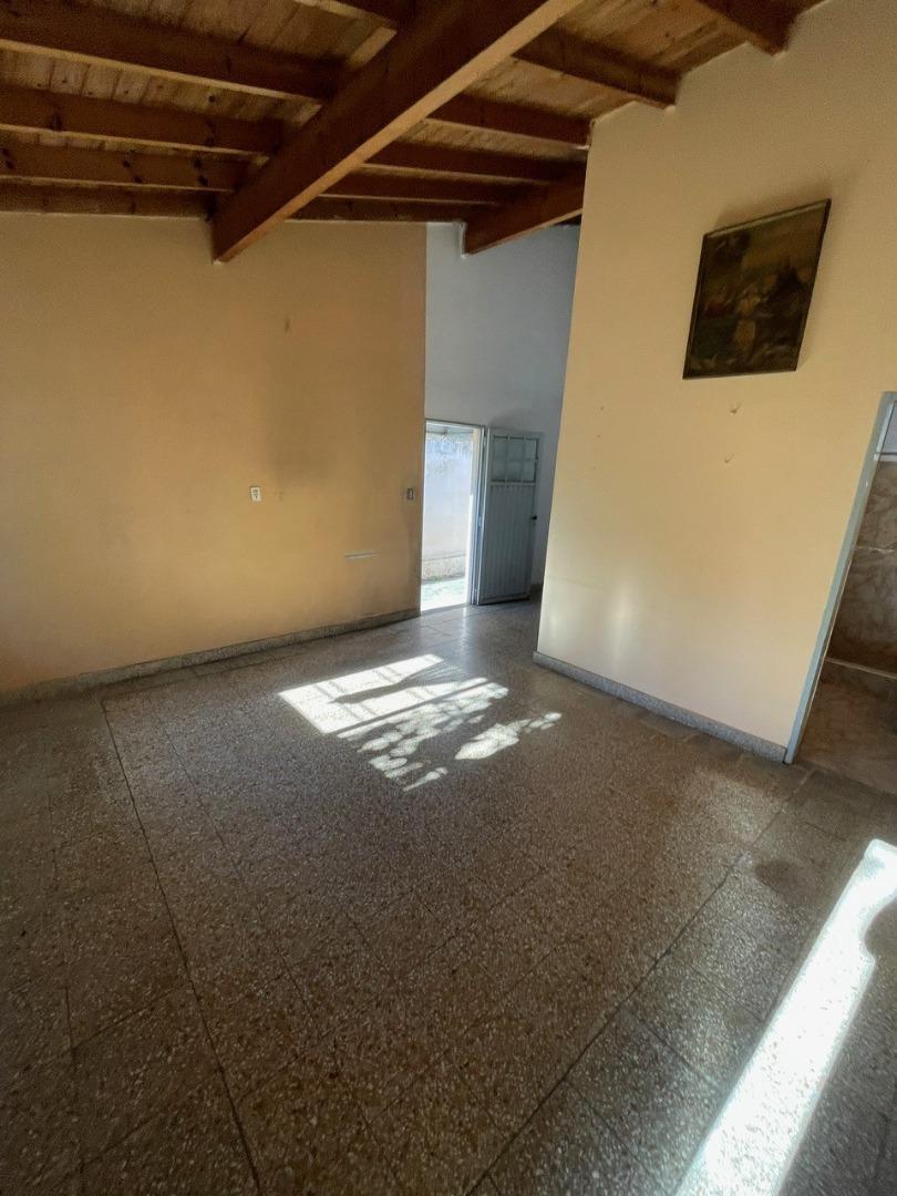 Casa en Venta en Temperley, USD 85.000