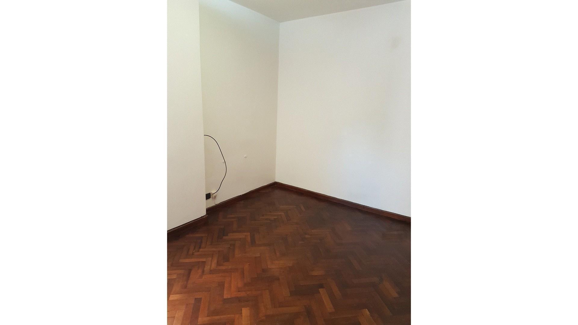 EXCELENTE OFICINA EN ALQUILER - CALLE 9 DE JULIO 267 - 24 M2