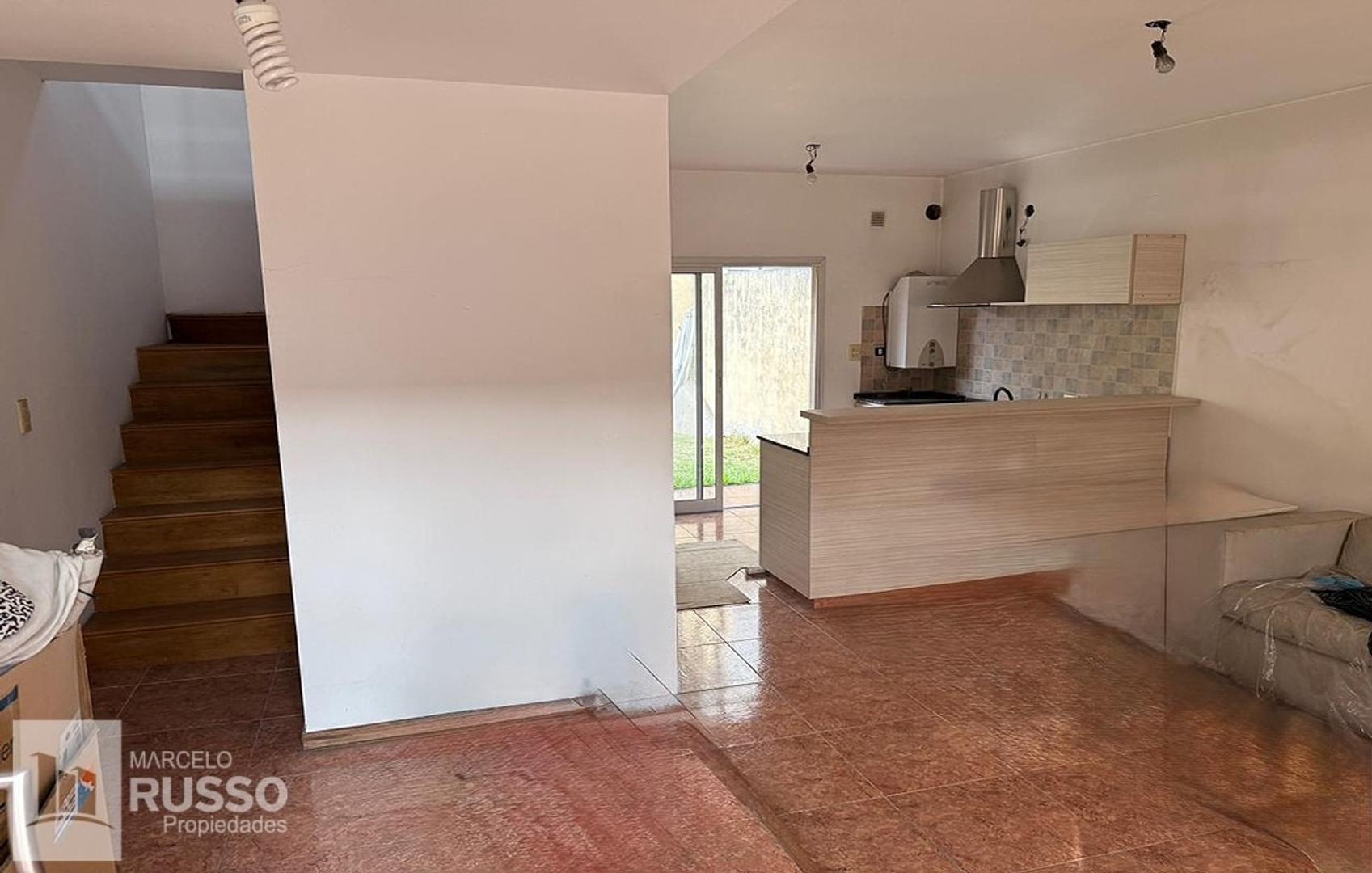 Depto Tipo Casa en Venta de 2 dormitorios