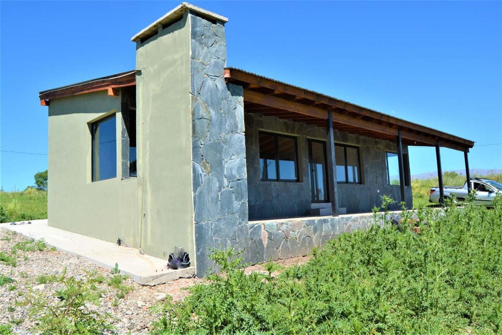 LAS BAGUALAS, VILLA YACANTO 100