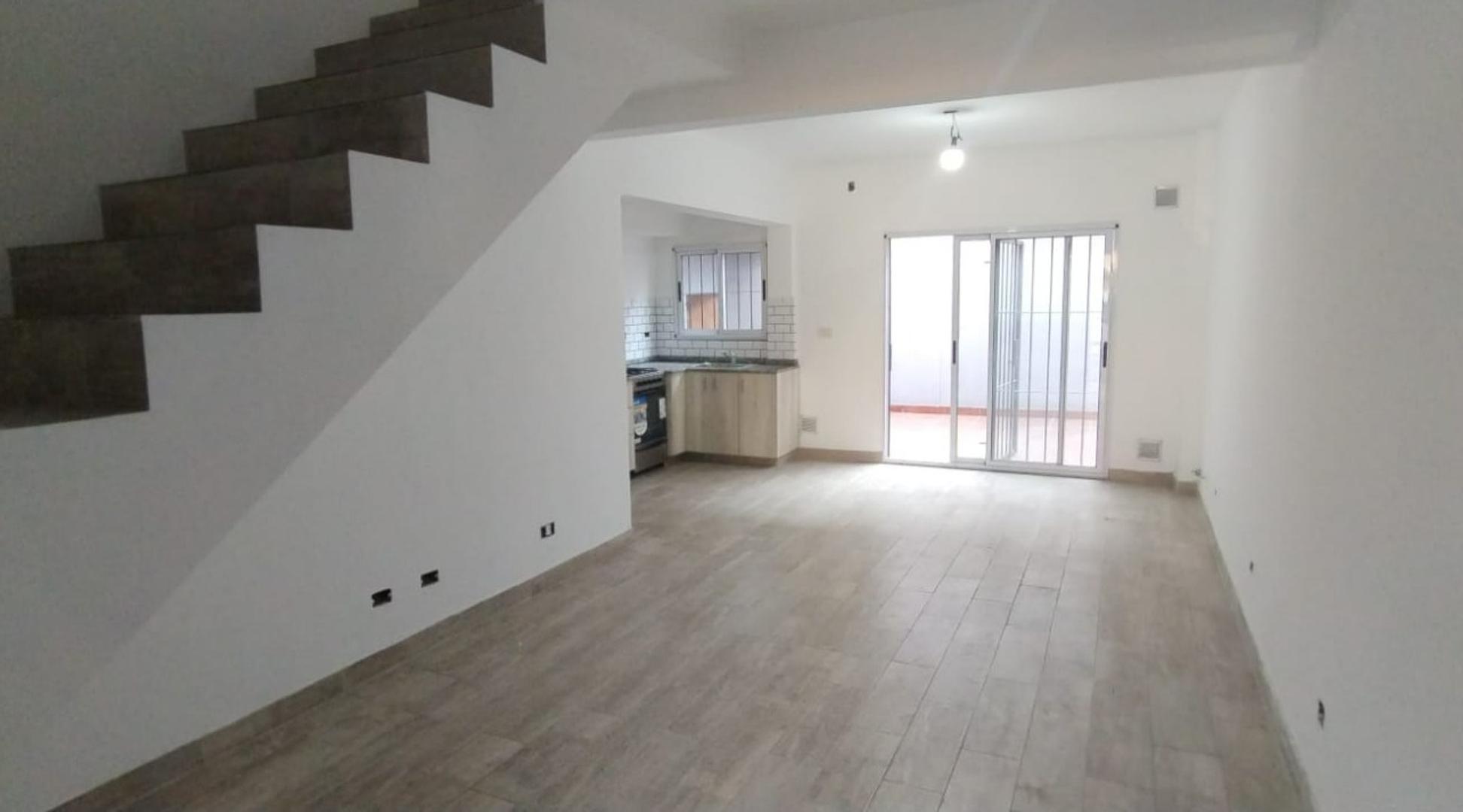 Excelente Ph 4 amb con cochera a estrenar - Villa ballester