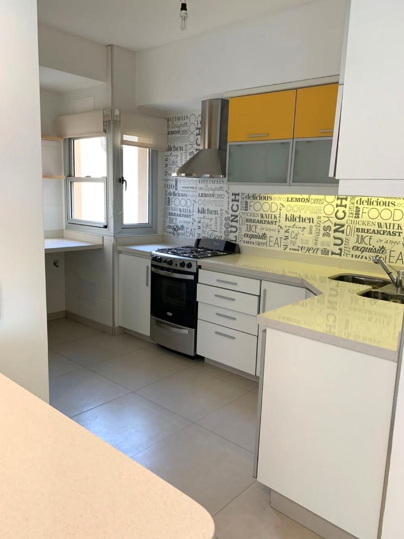 Depto Semipiso en Venta 3 amb Cochera Terraza Haedo Centro