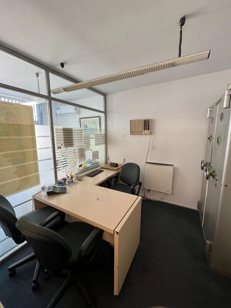 Oficina en Venta 20 años