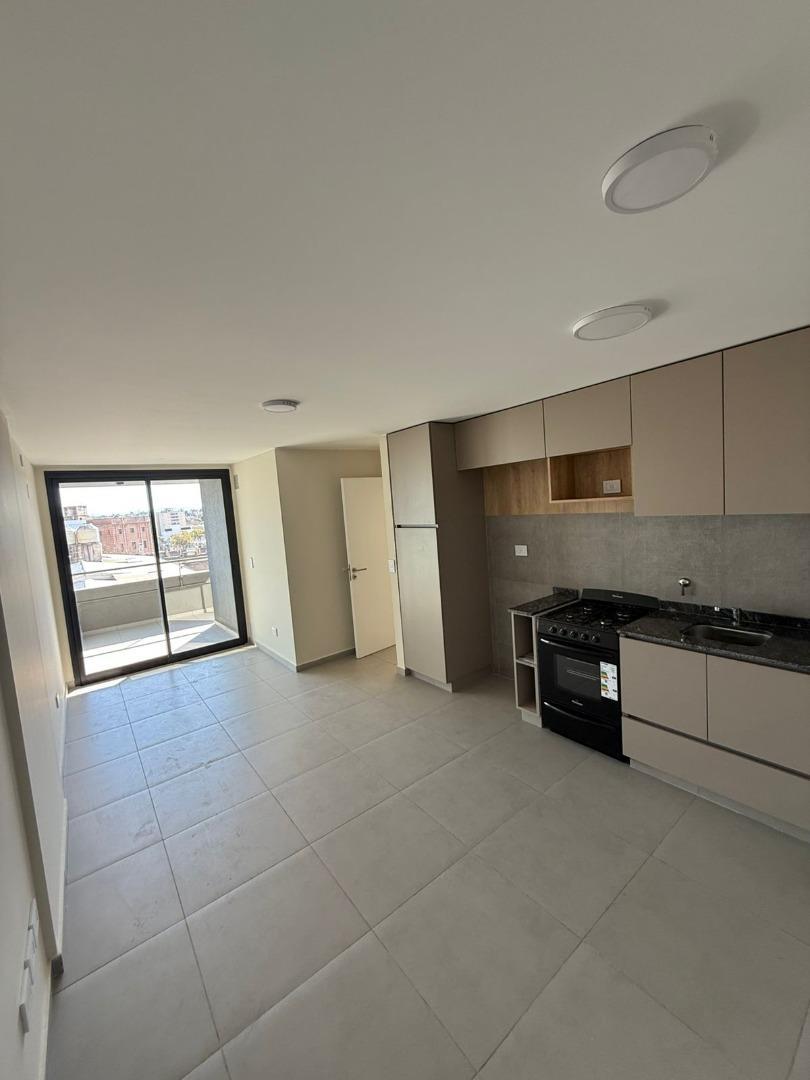 Vélez Sarsfield 1300, Piso 4