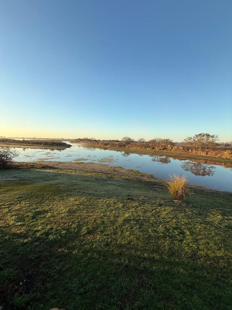 ¡Se vende hermosa casa con vista al Rio!