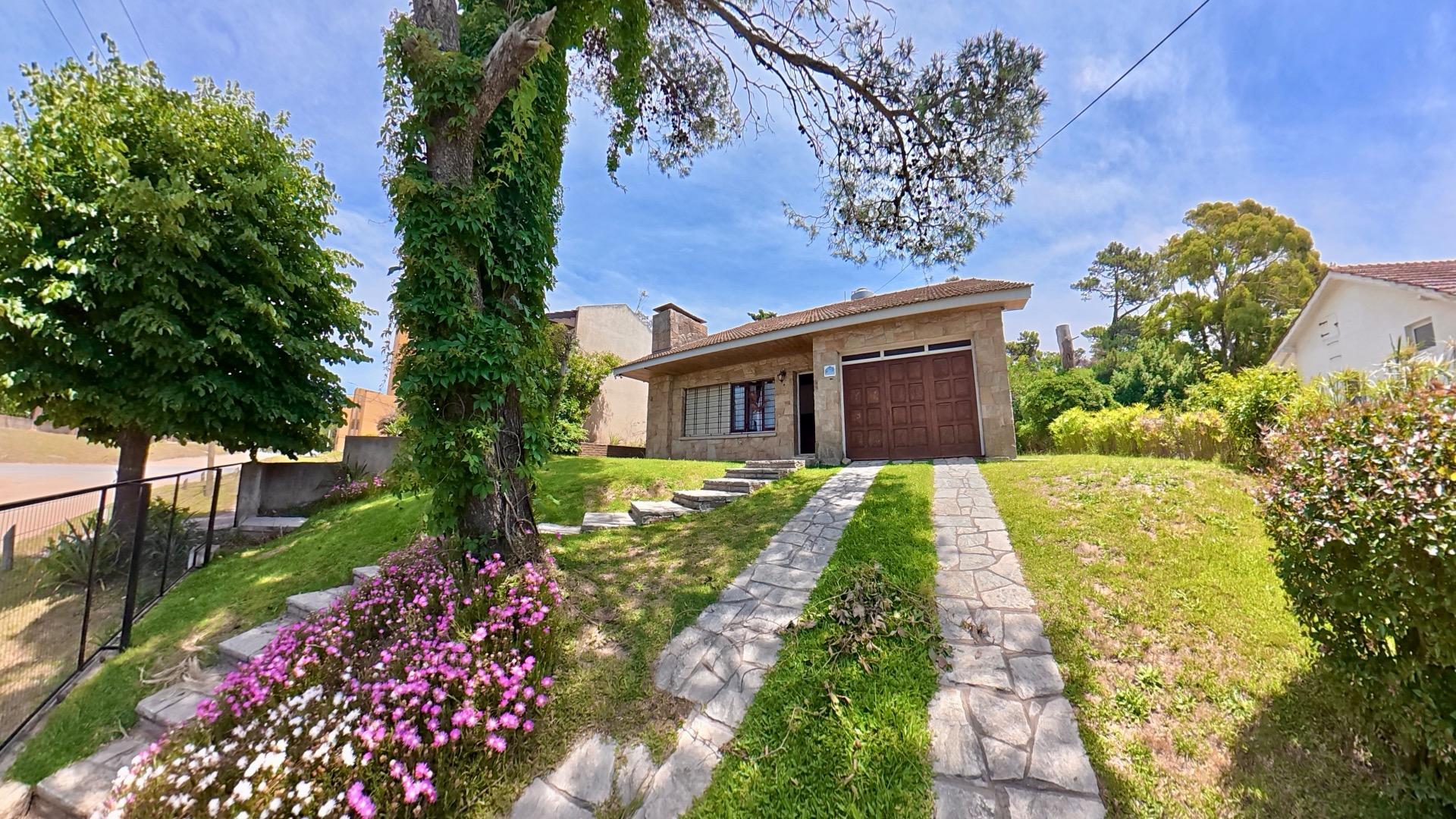 Casa en Alquiler Temporal de 4 dormitorios