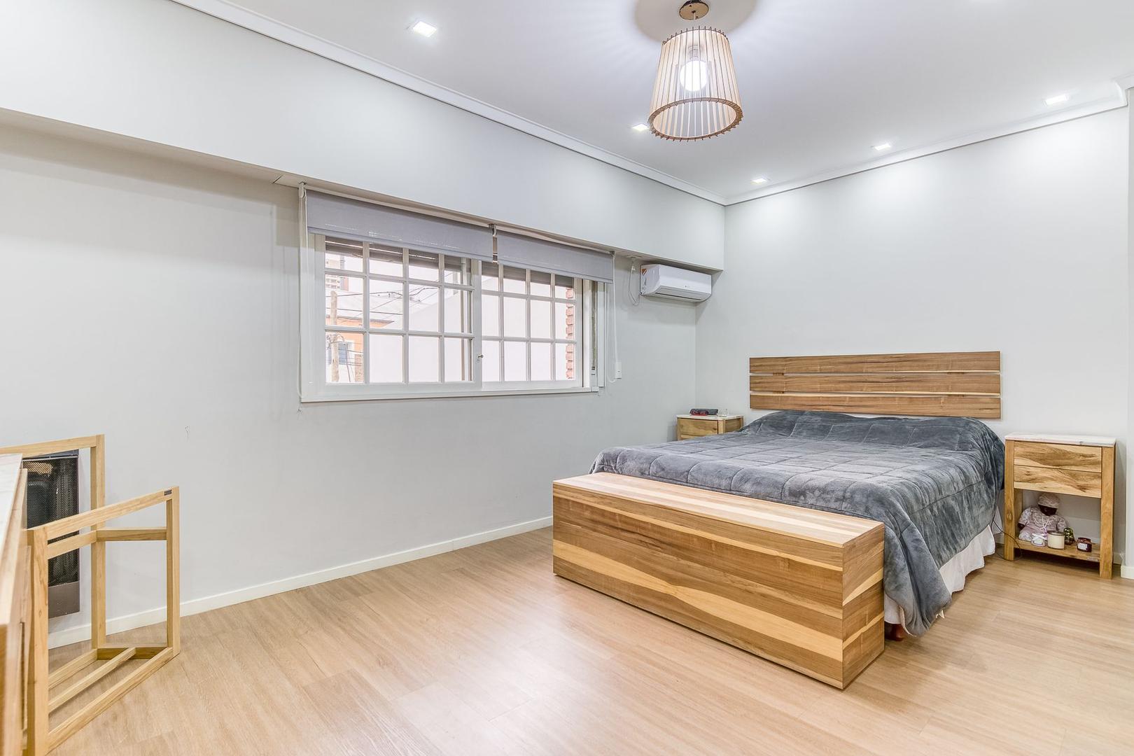 Casa 5 Ambientes Duplex Ramos Mejía Con Terraza