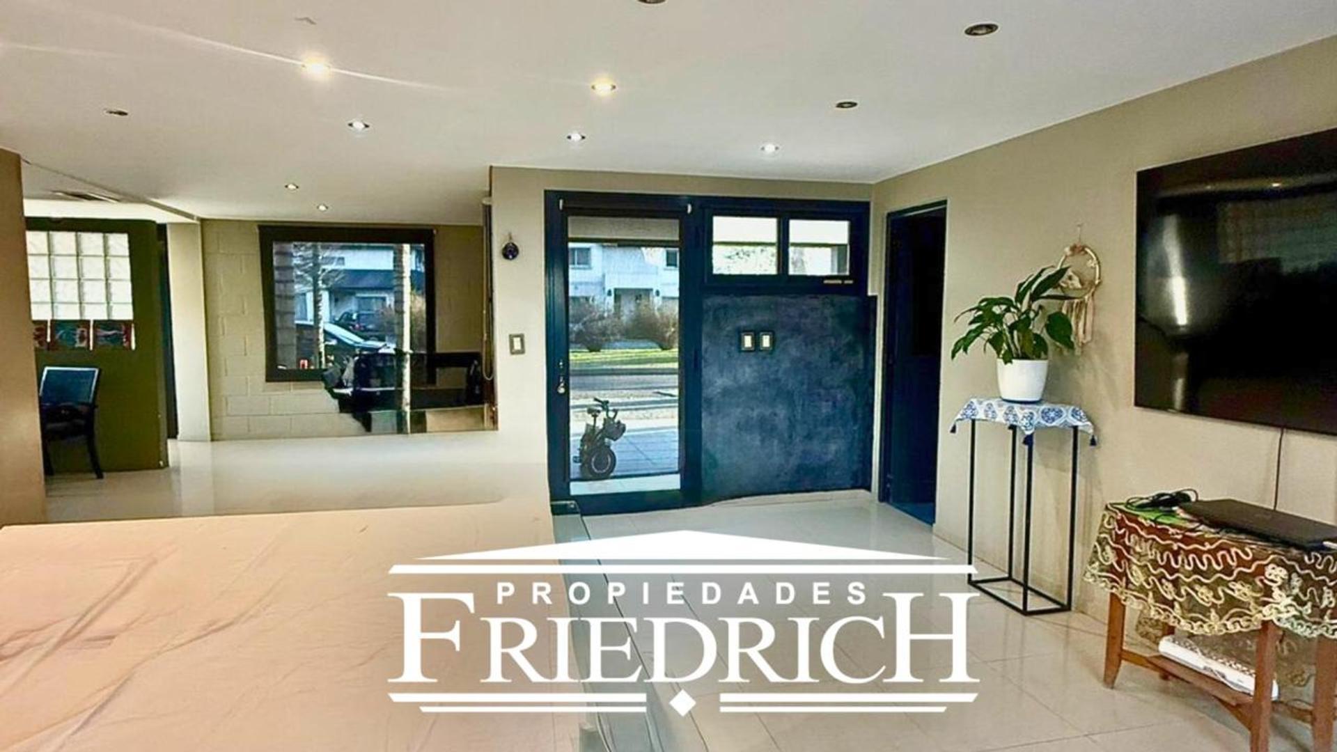 Casa en Venta de 5 dormitorios