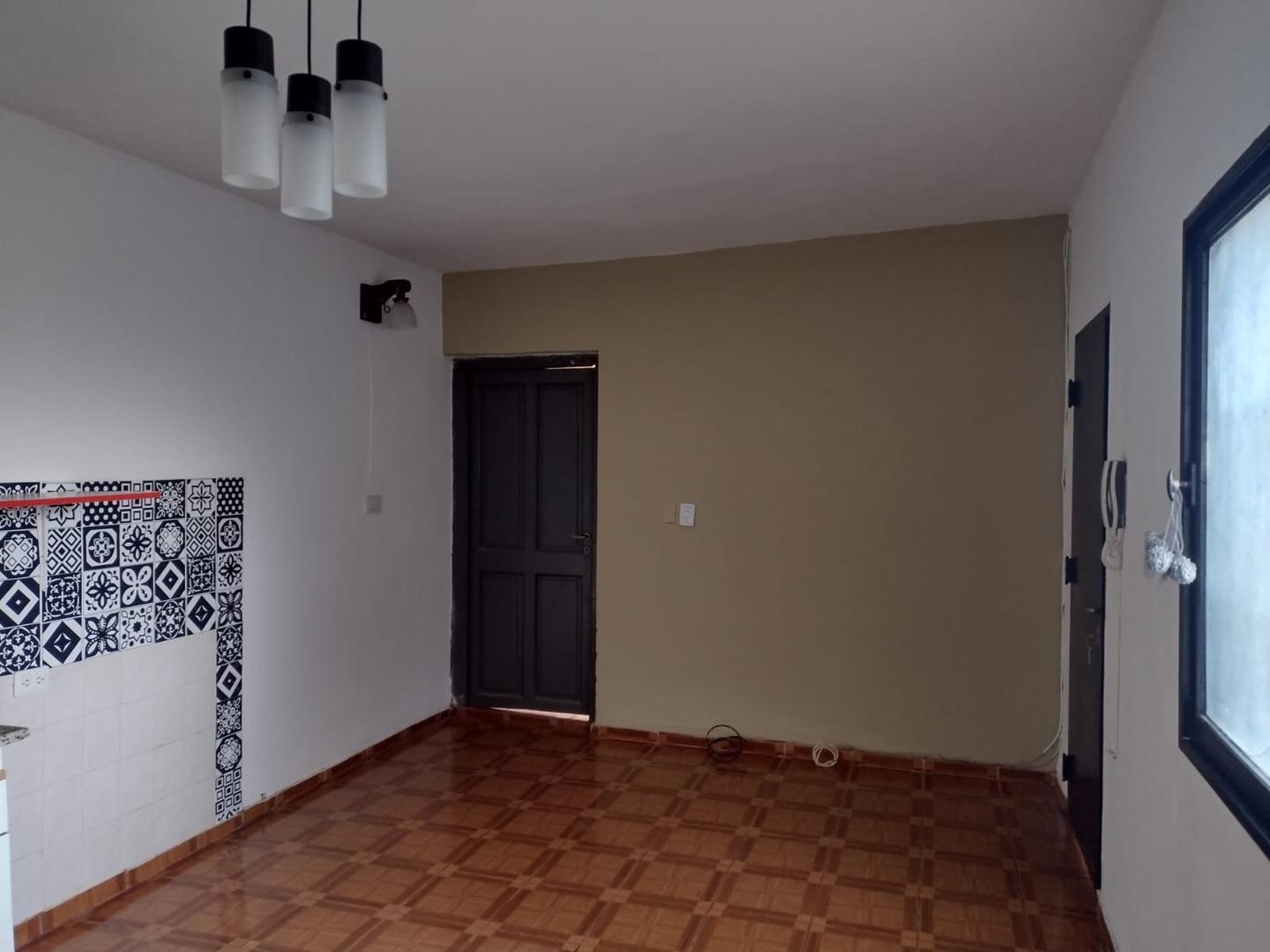 Casa en Alquiler en Saldan, $ 650.000