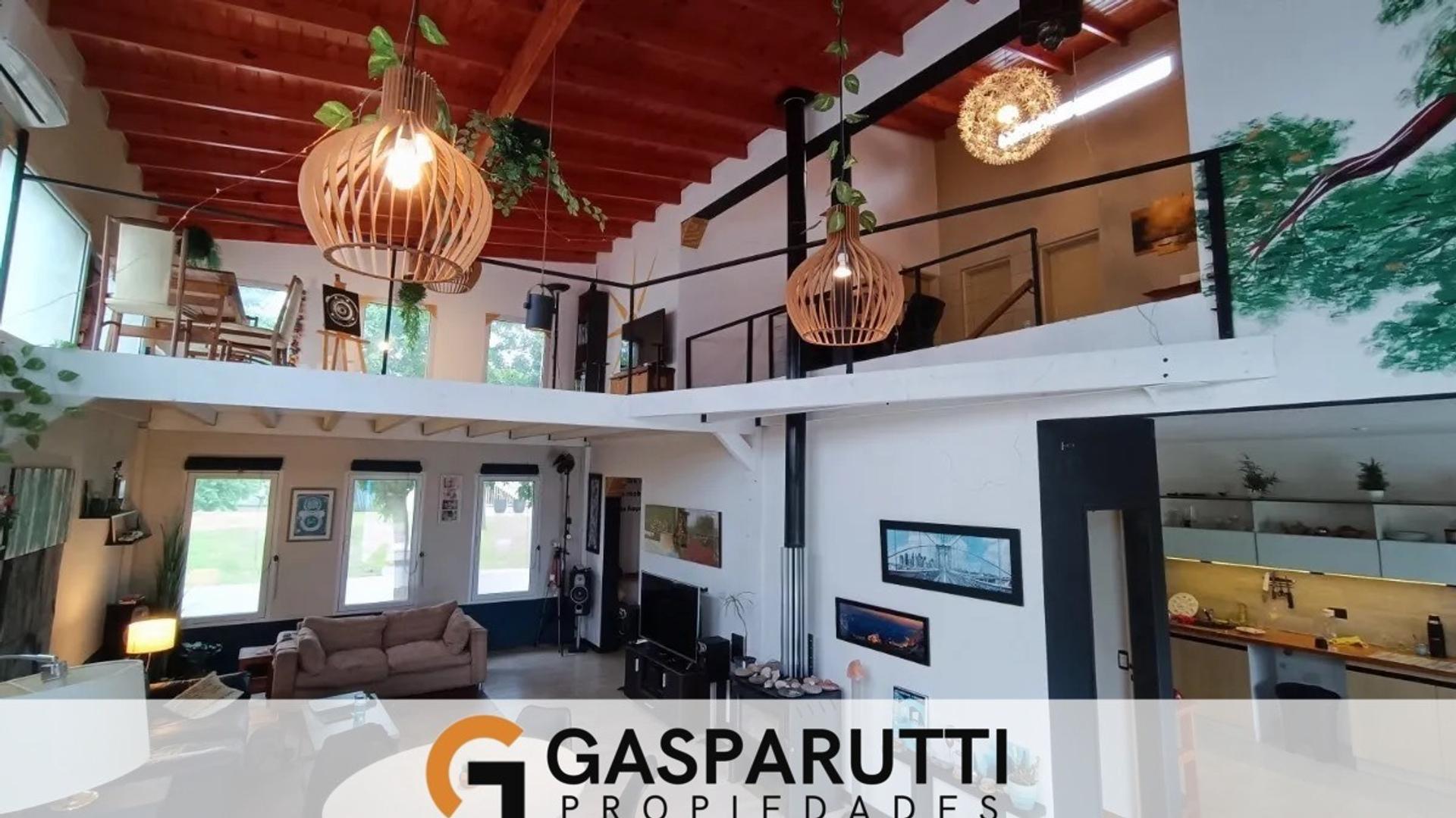 Casa 4 ambientes con 4 baños