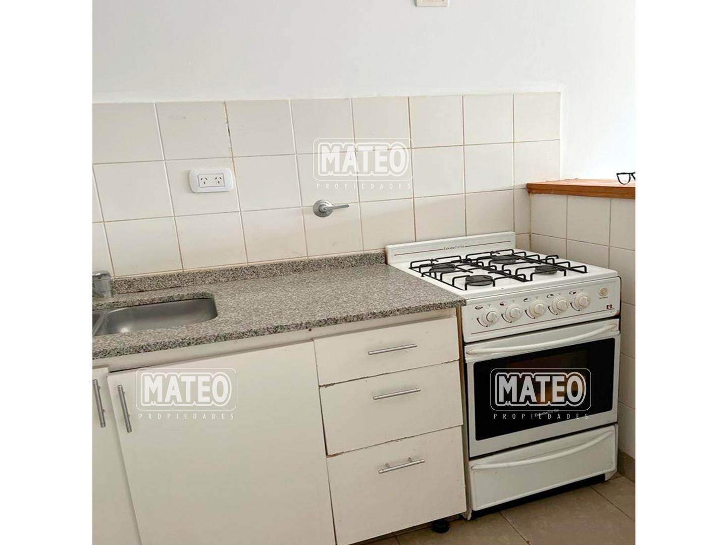 Dúplex en Venta en Condominio de Paso del Rey.