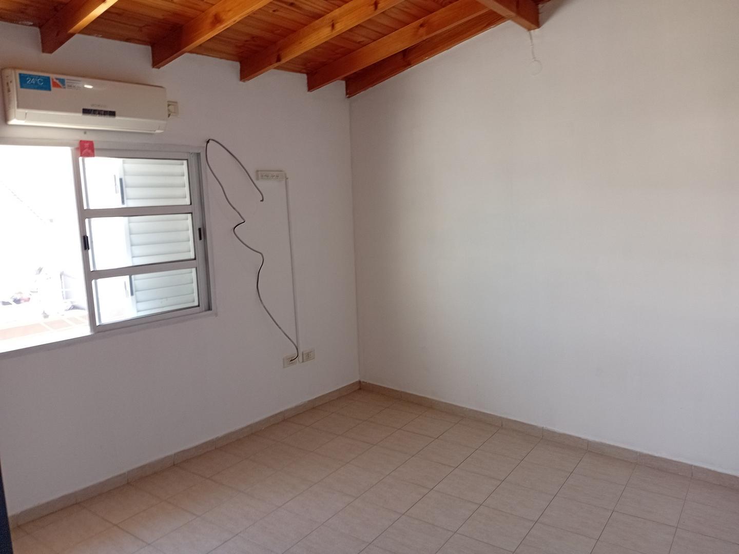 Departamento de 2 AMB en alquiler