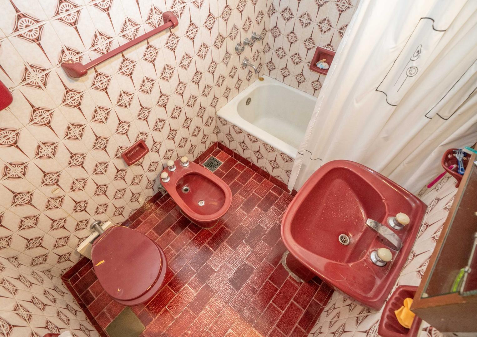 Venta 2 amb. 1/2 Belgrano c/terraza propia Apto crédito