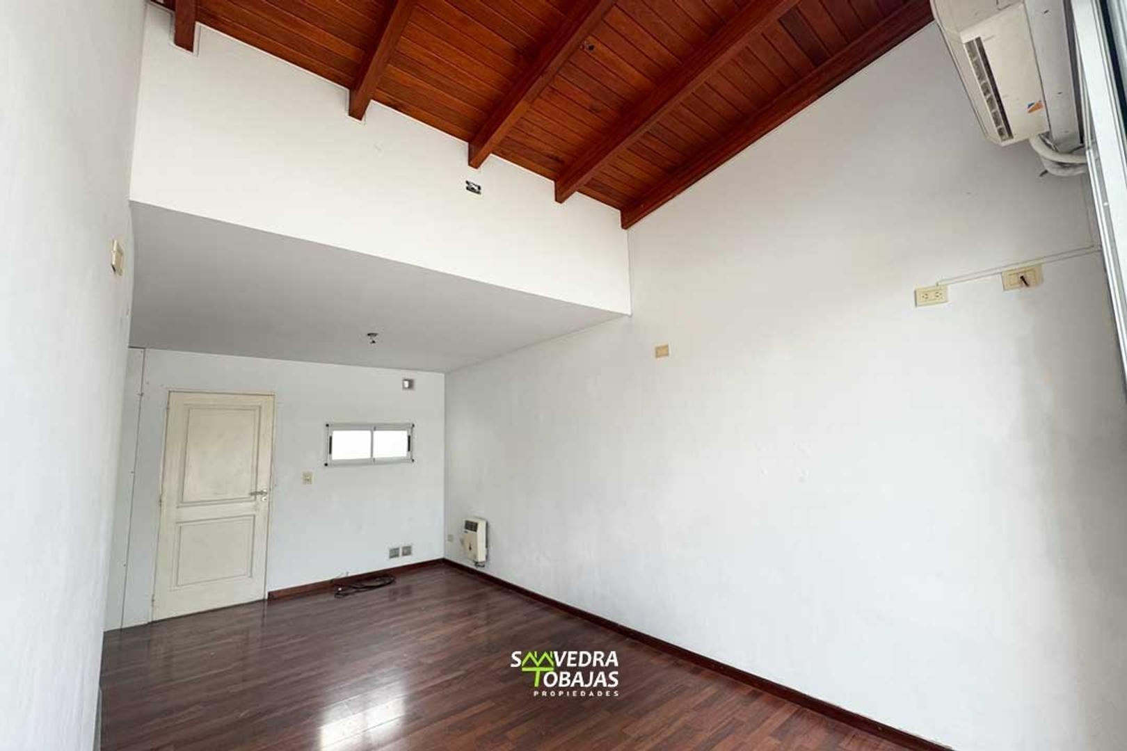 Pasaje Villalobos 1457 , Piso 2