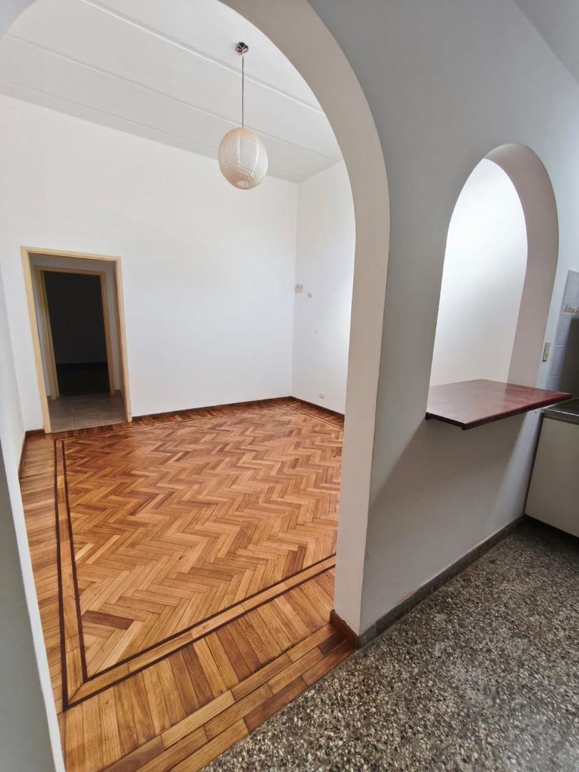 Depto Tipo Casa en Alquiler en Villa Martelli, $ 600.000