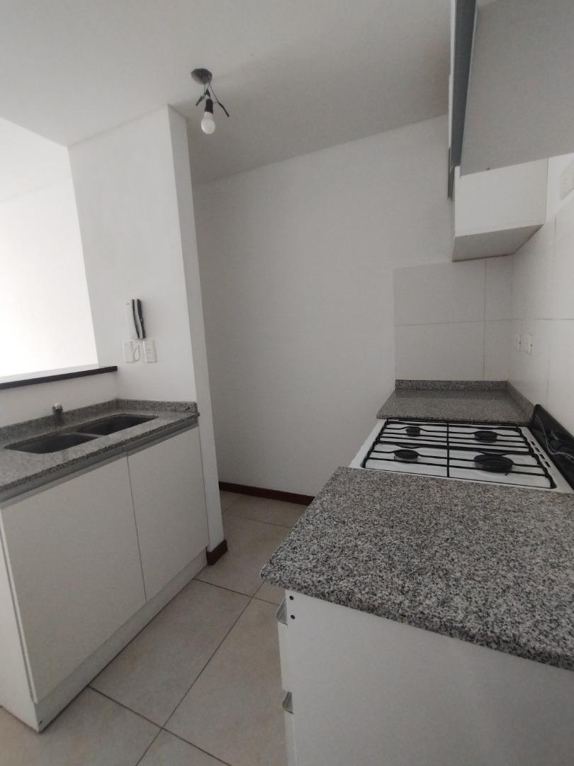 Departamento en Alquiler en La Plata, $ 700.000