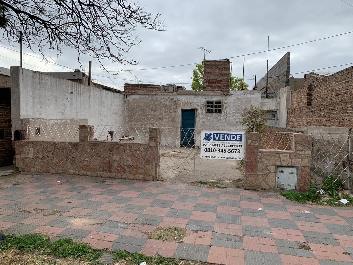 Av Pueyrredon al 1400