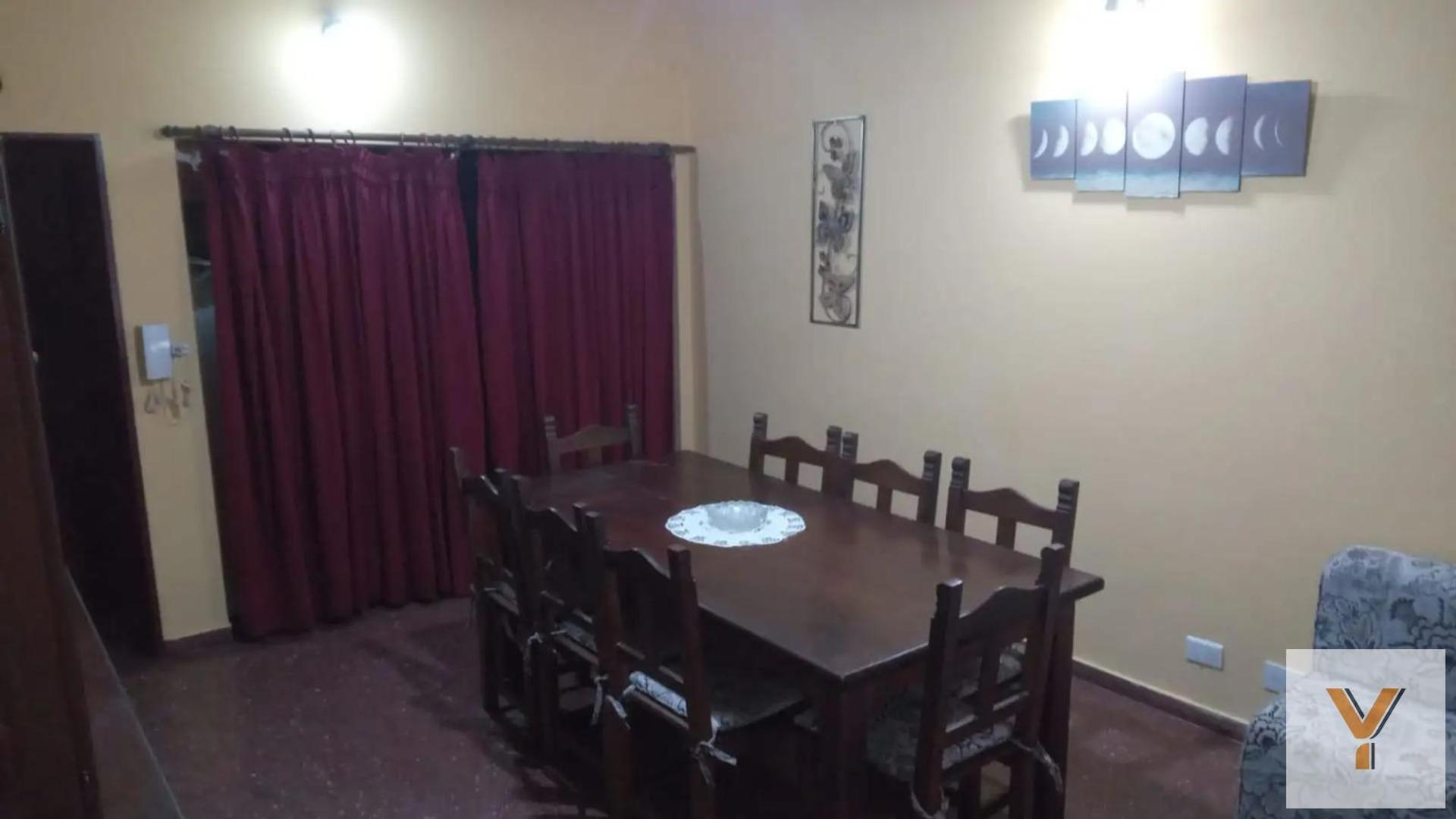 Casa 4 ambientes con 1 baño