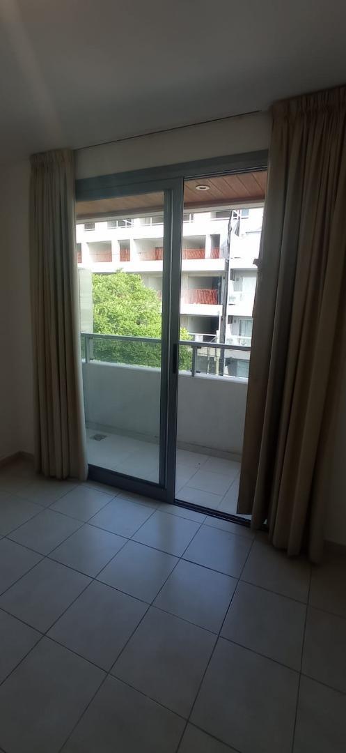 Departamento en Venta en Ramon Jose Carcano, USD 68.000