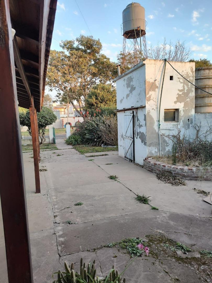 VENTA CASA EN C.BOGADO