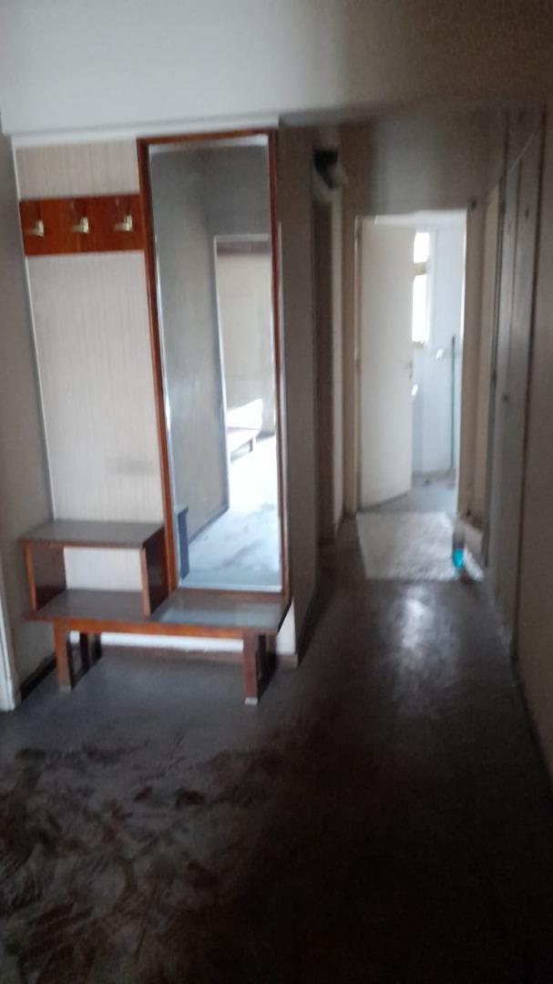 SEMIPISO A REFACCIONAR SOBRE VELZ SARFIELD