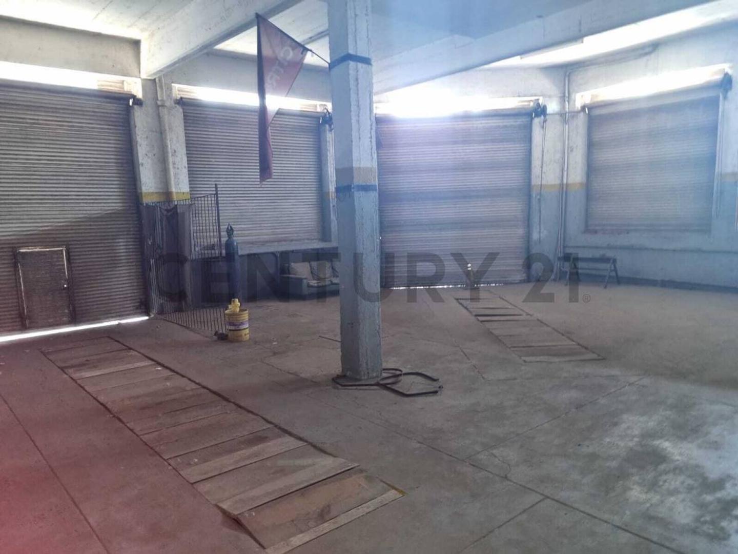 Local en Venta 45 años