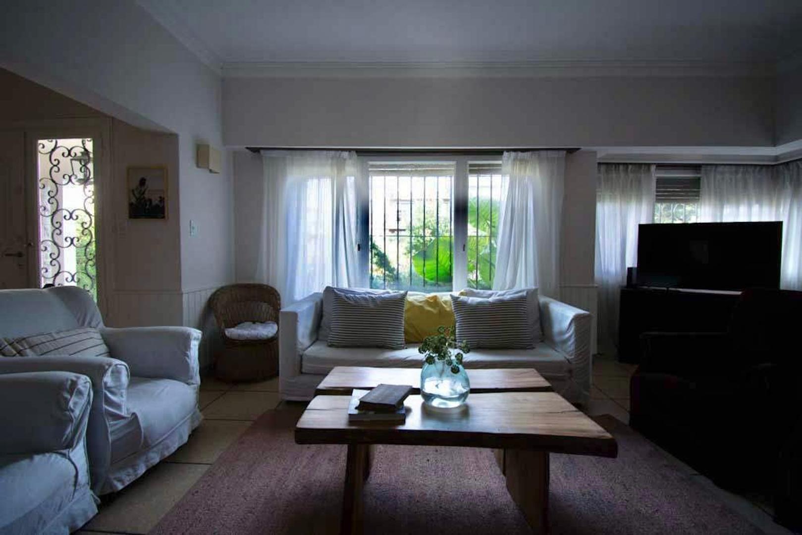 Casa en Alquiler Temporal en Los Troncos, USD 1.500