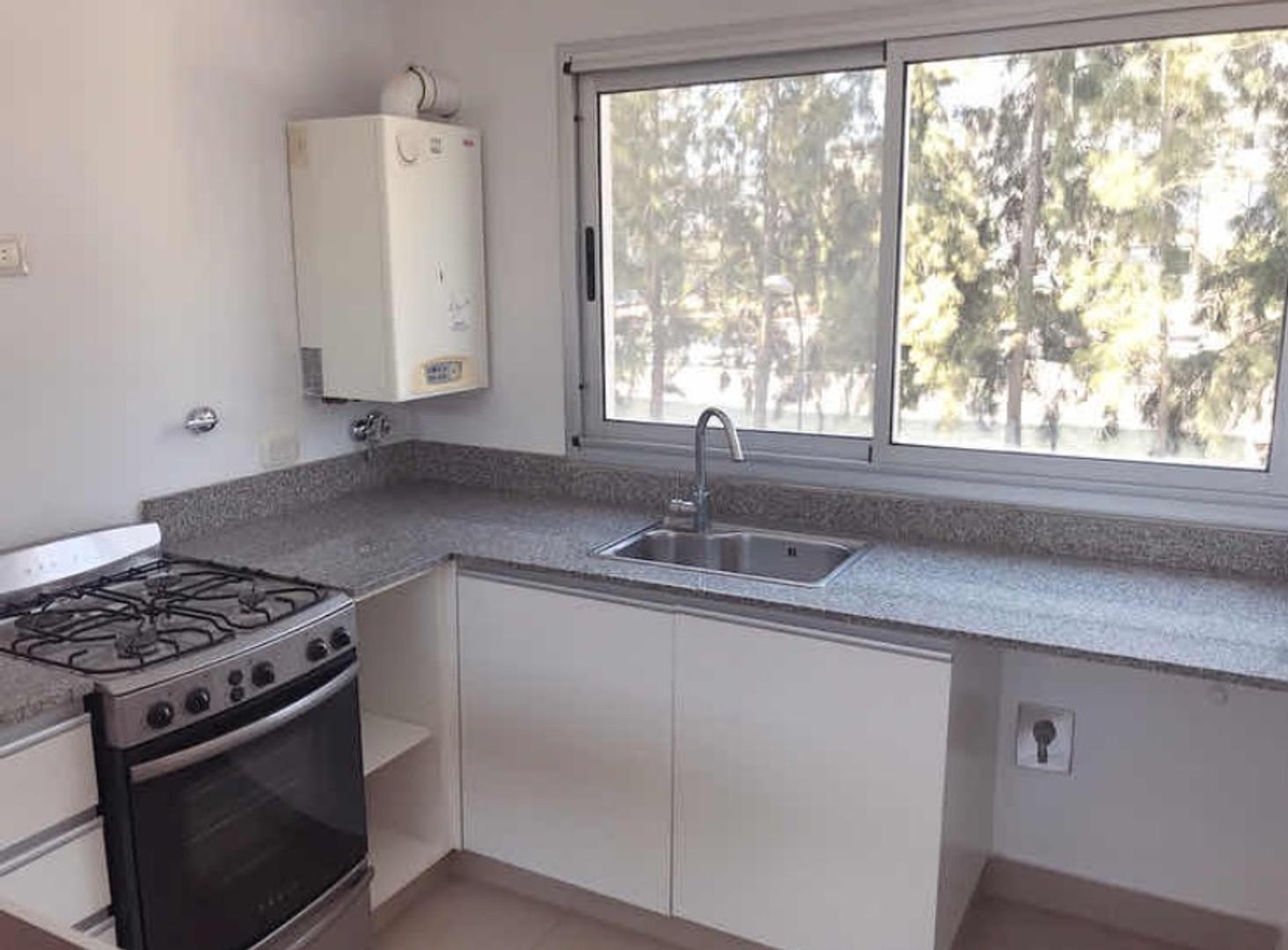 Departamento 2 ambientes con 2 baños