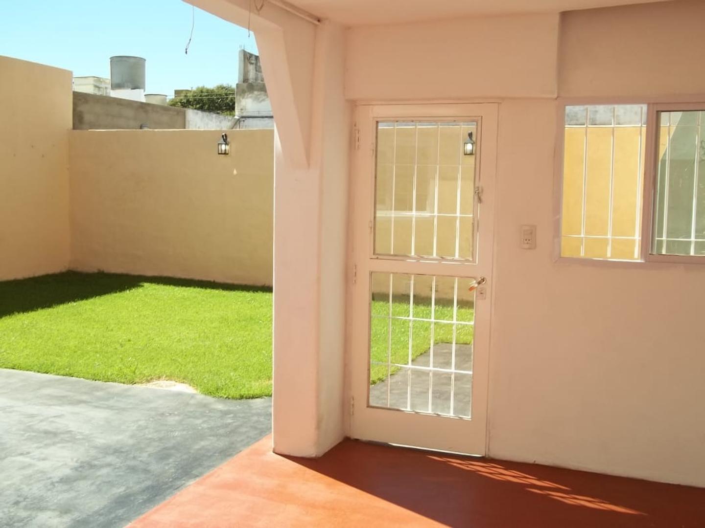 Casa en Alquiler de 2 dormitorios