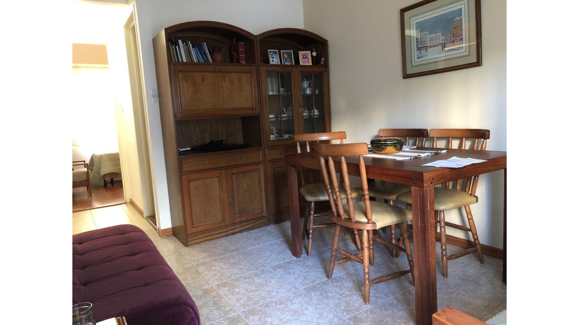 Dr S Segurola 761 , Piso 1