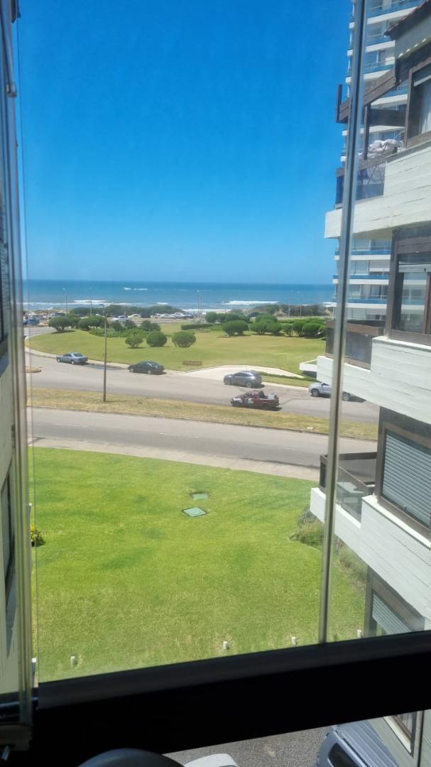 Venta Depto Vista Playa Brava Punta del Este.Uruguay.Consult