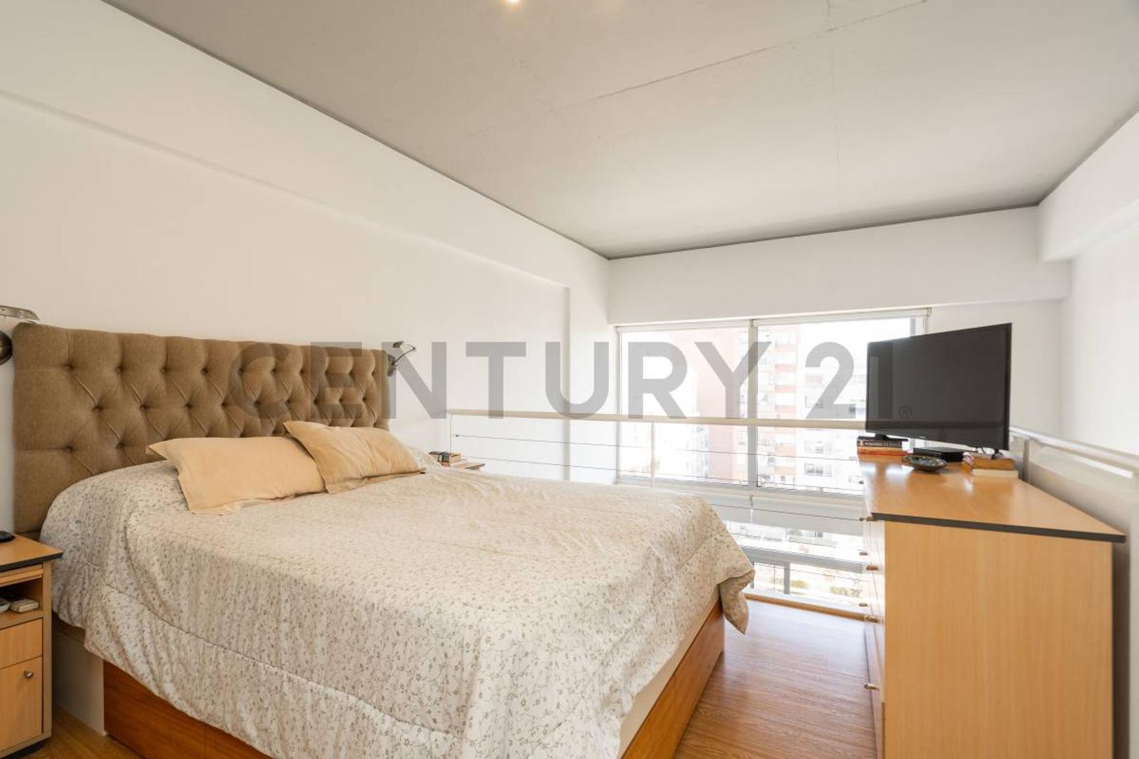 Oficina 2 ambientes con 1 baño